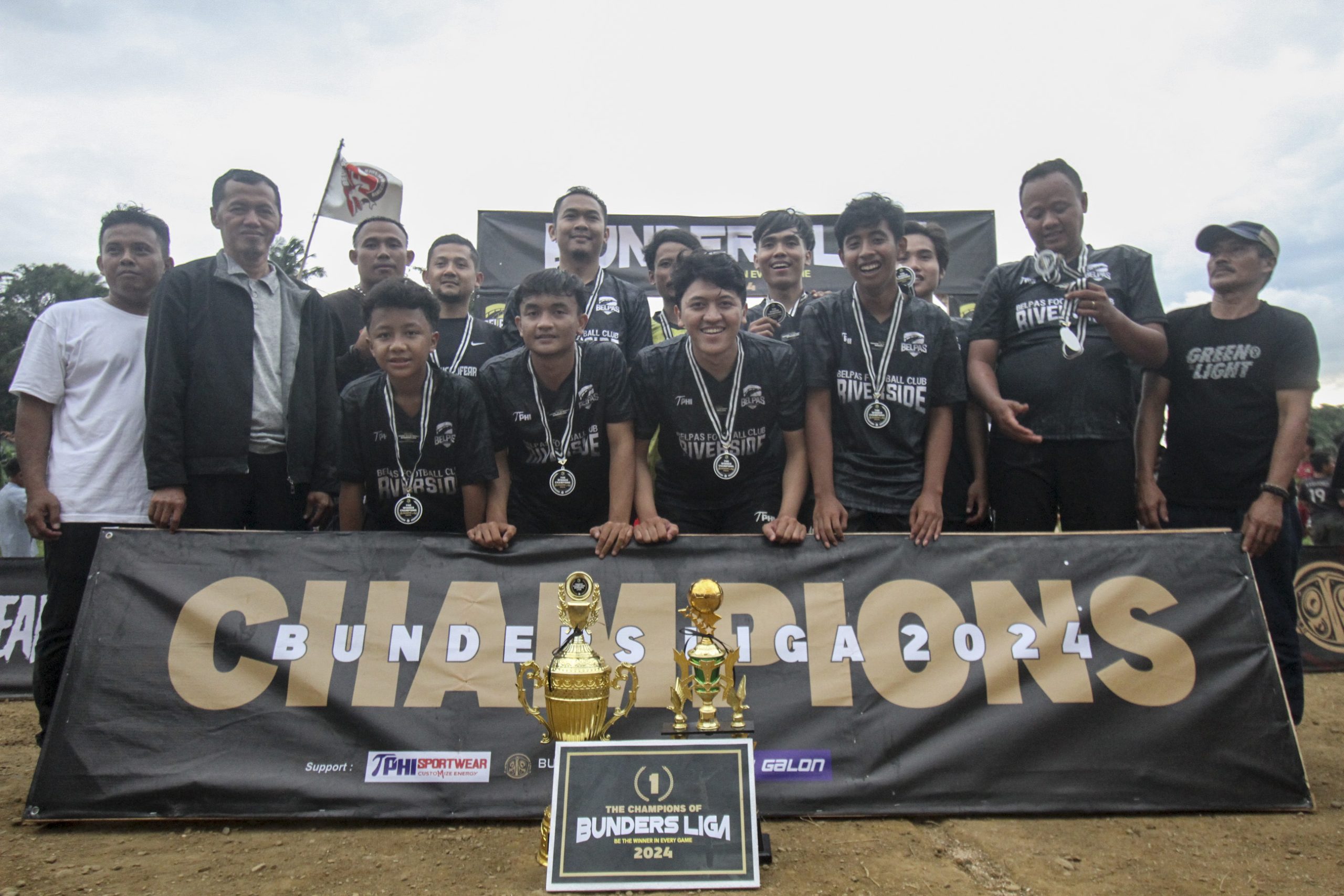 Berod FC Juara 1 Bunders Liga Usai Kalahkan Tim Engkang-Engkang 3-1