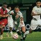 Persib Bandung masih mempertahankan trend positifnya di BRI Liga 1 usai kalahkan Barito Putera di kandangnya dengan skor 2-1.