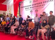 Program 100 Hari Kerja Bupati, Dinas Sosial Bagikan Bantuan ke Warga Disabilitas
